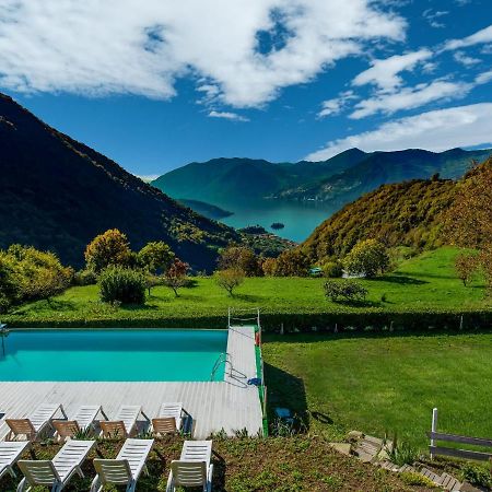 Cozy Chalet At Marone Lake Lombardy With Pool エクステリア 写真